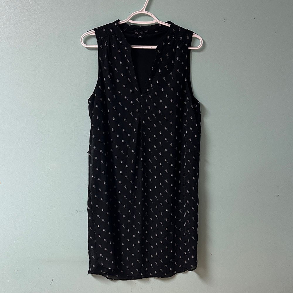 Lily Black Sleeveless Midi Dress